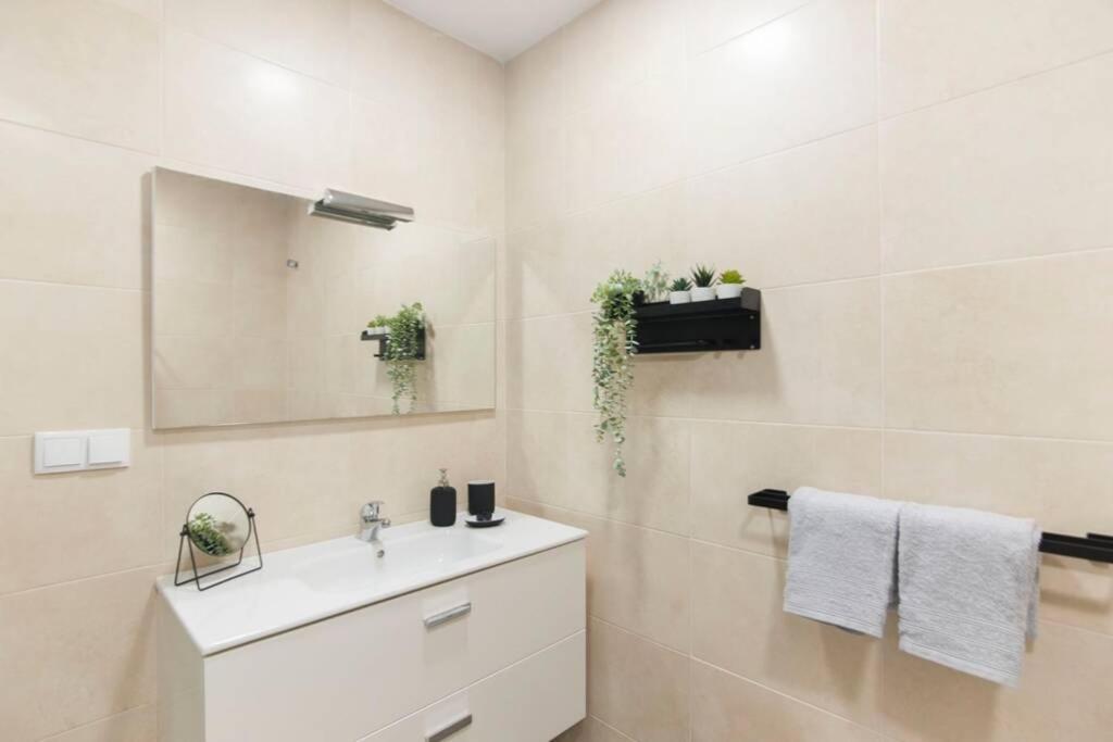 Design In The Historic Center Apartment *